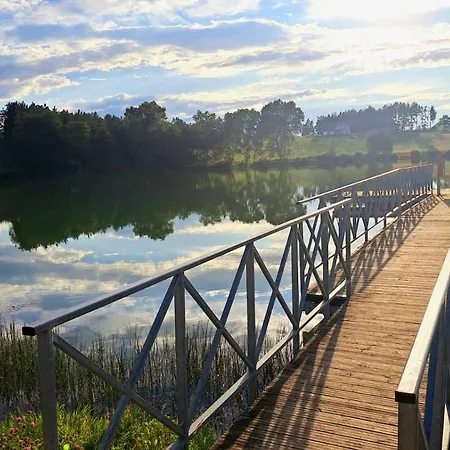 Dom Nad Jeziorem Gleboczek * Lipnica (Bytow)