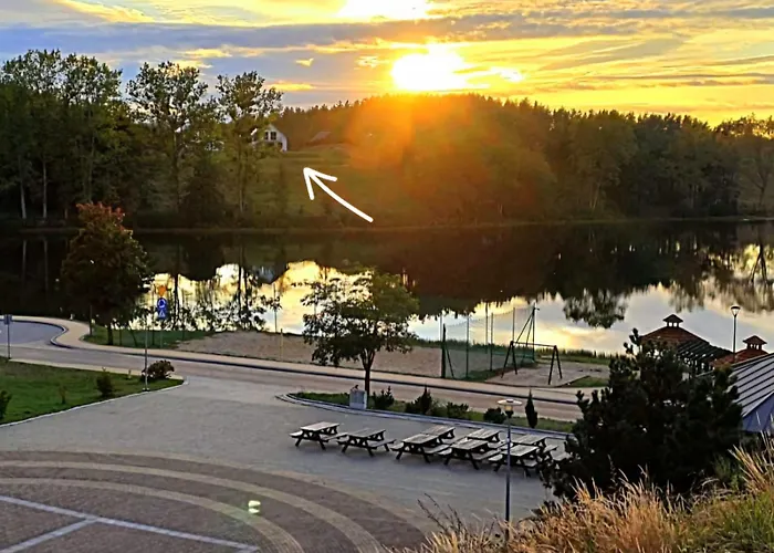 Dom Nad Jeziorem Gleboczek * Lipnica (Bytow)