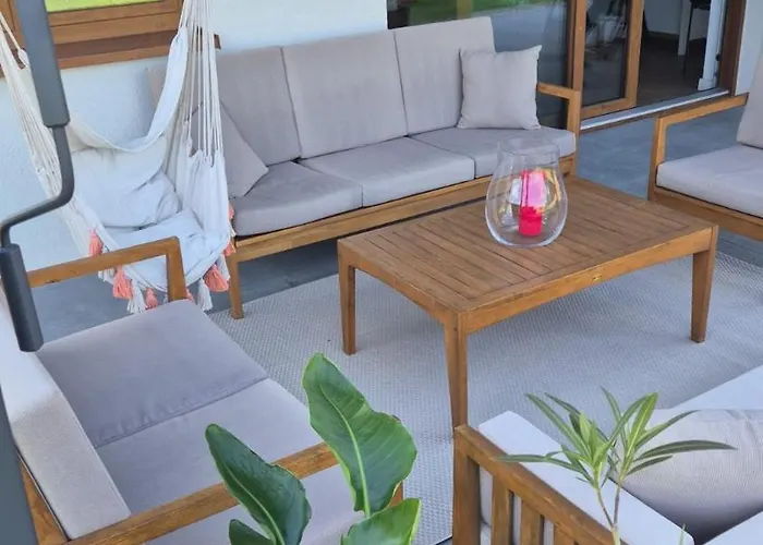 Dom Nad Jeziorem Gleboczek * Lipnica (Bytow)