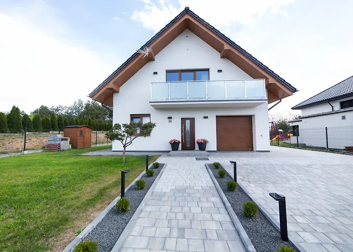 Dom Nad Jeziorem Gleboczek Semesterbostad Lipnica (Bytow)