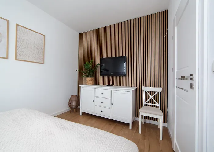 Dom Nad Jeziorem Gleboczek Lipnica (Bytow)